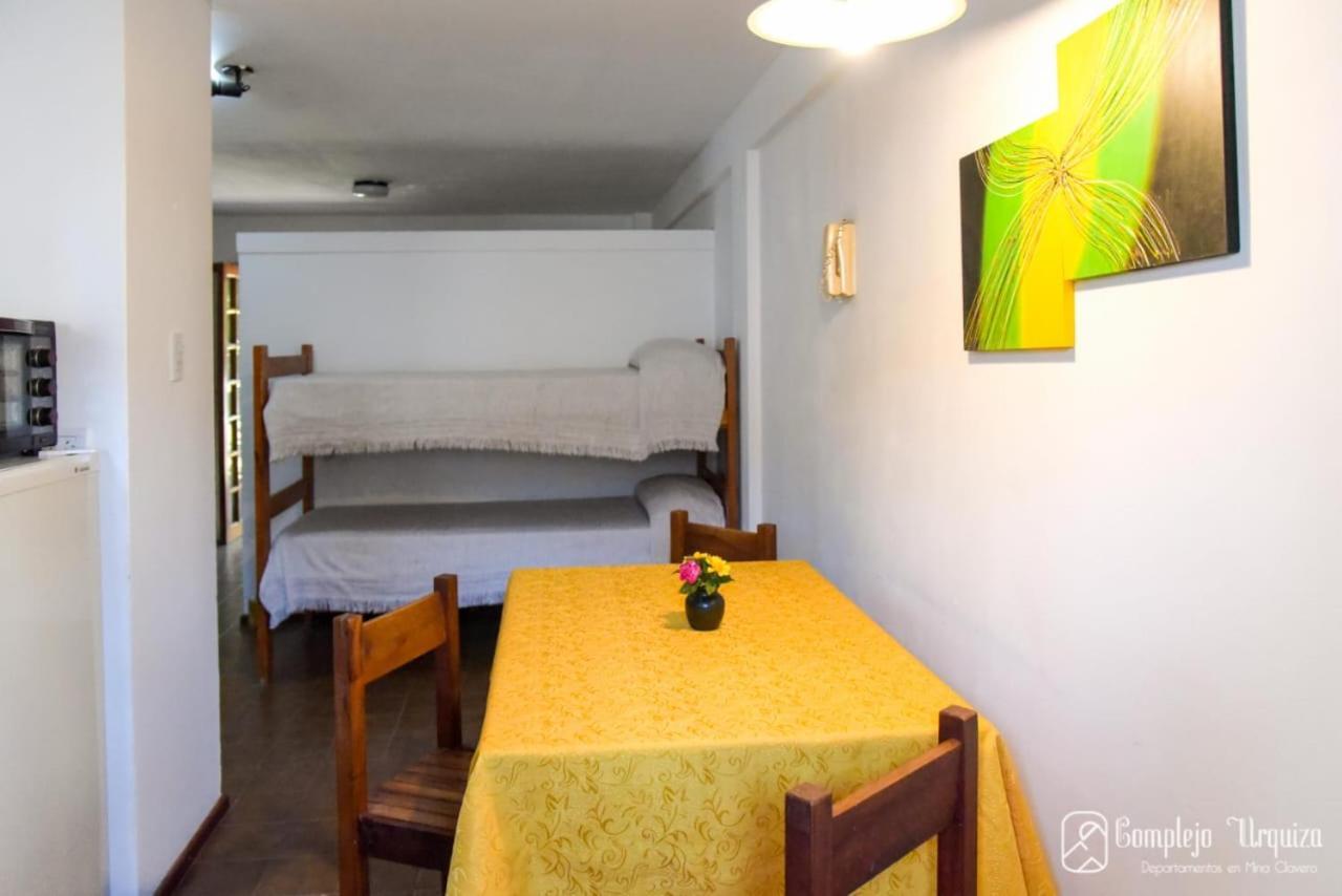 Appartement Complejo Urquiza Departamentos à Mina Clavero Extérieur photo